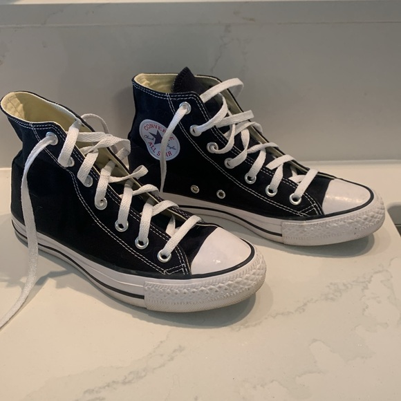 Converse All Stars - Picture 1 of 7